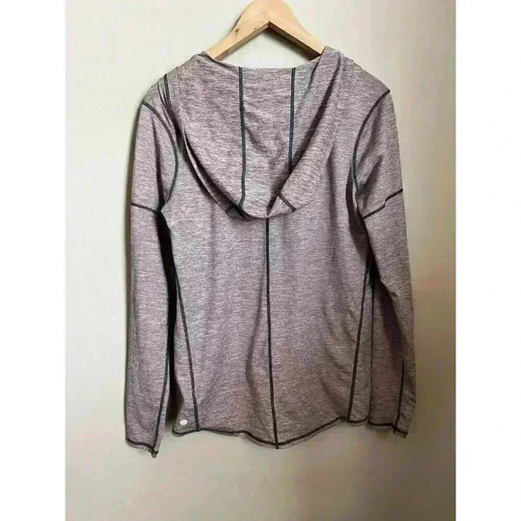 Zella Lightweight Hooded Pullover Size Medium - Picture 8 of 10